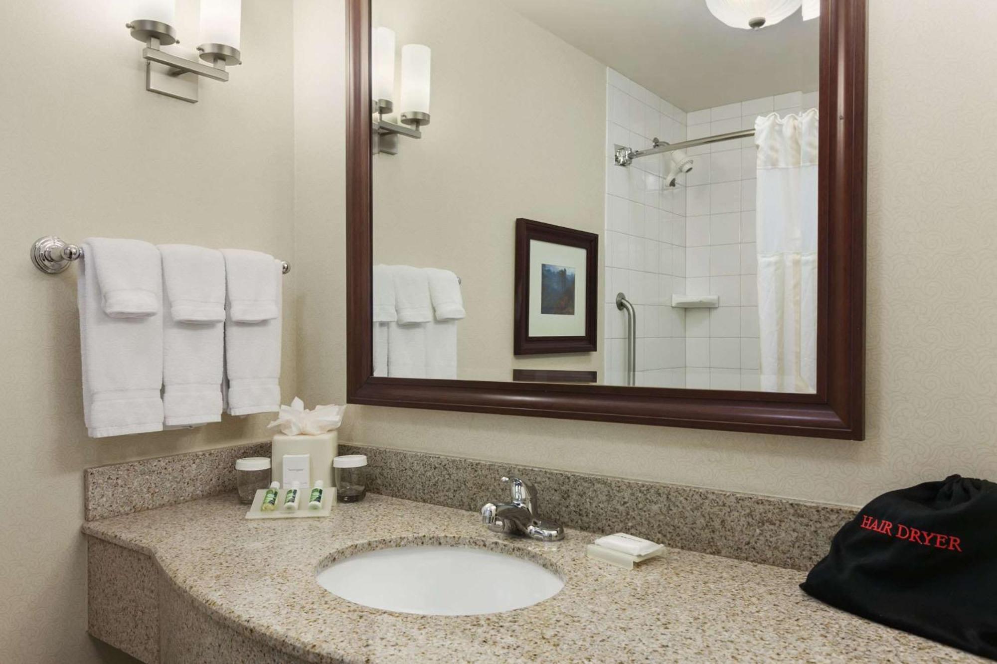 Hilton Garden Inn Wisconsin Dells Lake Delton Exterior foto